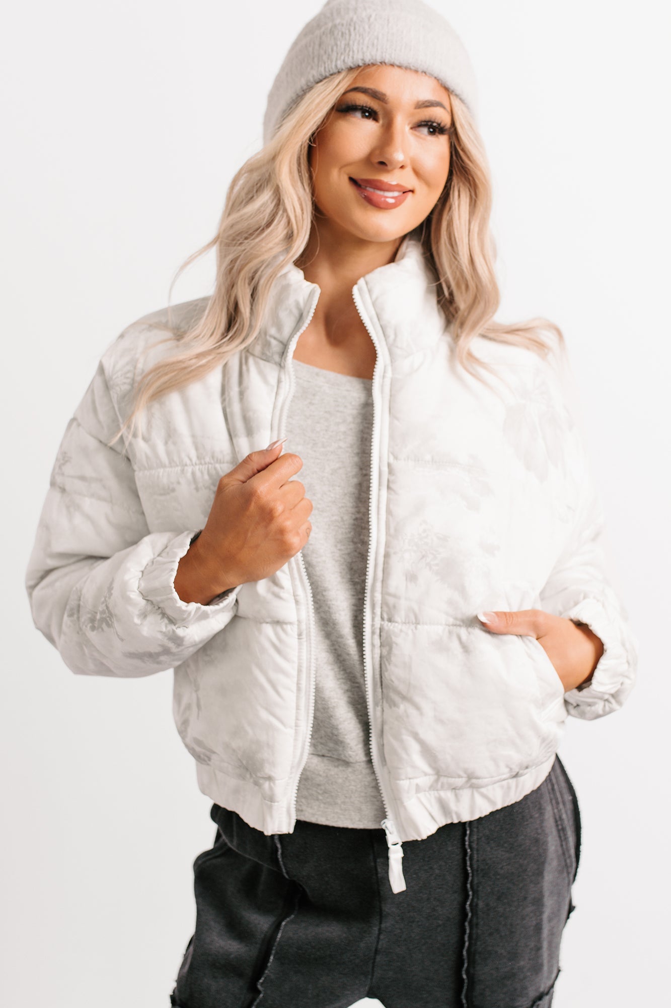 Winter Blooms Floral Puffer Jacket (White/Grey)